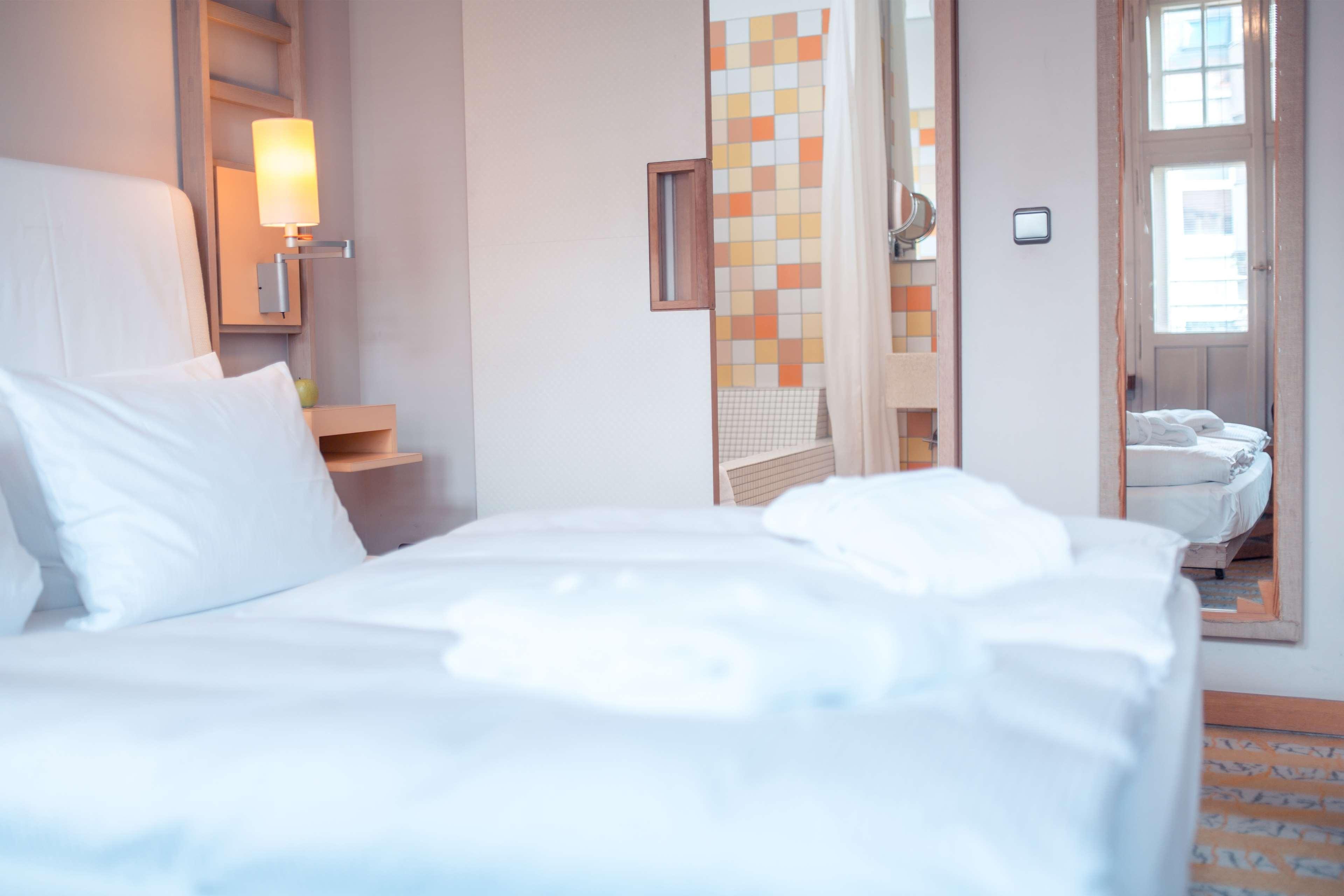 Hotel Bleibtreu Berlin By Golden Tulip Exterior photo